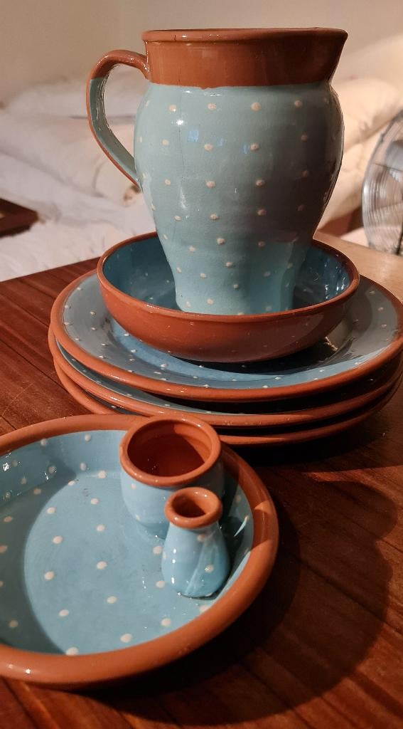 Blauw/Wit Gestipt Aardewerk Servies – Mediterrane Stijl, Ophalen of Verzenden, Zo goed als nieuw, Aardewerk, Overige stijlen