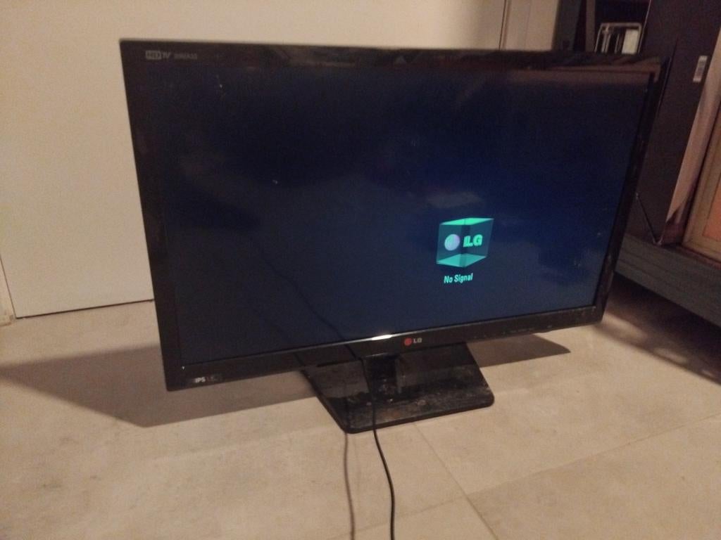 26 inch lg tv lcd met hdmi Prijs €25 model 26ma33d-pz, Gebruikt, 50 Hz, Ophalen of Verzenden, LG