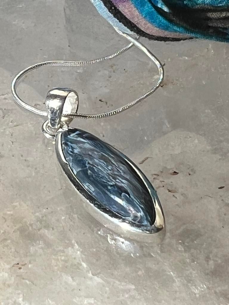 Pietersiet hanger beschermt sjamaan blokkades loslaten uniek, Ophalen of Verzenden, Nieuw, Zilver, Met edelsteen