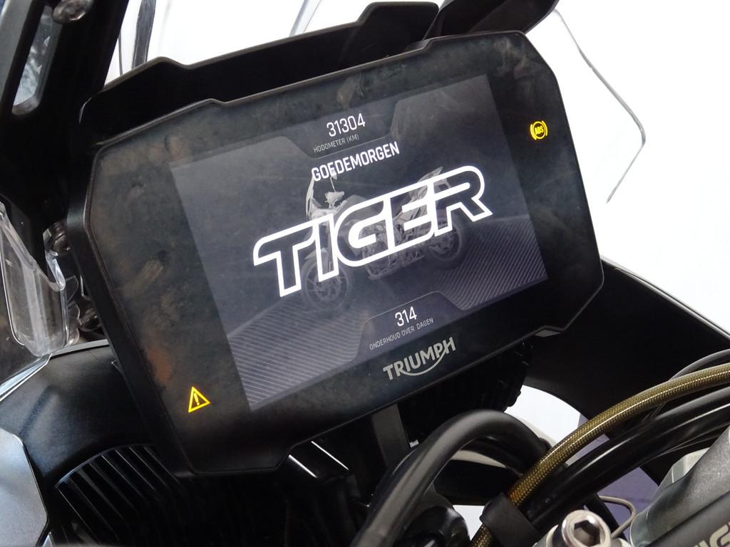 Triumph Tiger 900 Rally - foto 3