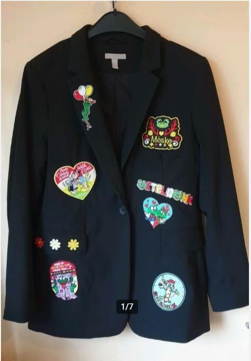 Leuk zwart OETELDONK/DEN BOSCH jas met emblemen (30), Ophalen, Carnaval, Kleding, Maat 36 (S)