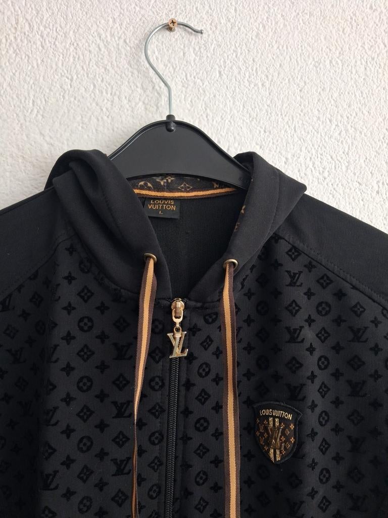 Louis Vuitton Hoodie Zwart met Monogram Patroon, Zwart, Maat 42/44 (L), Louis Vuitton, Ophalen of Verzenden