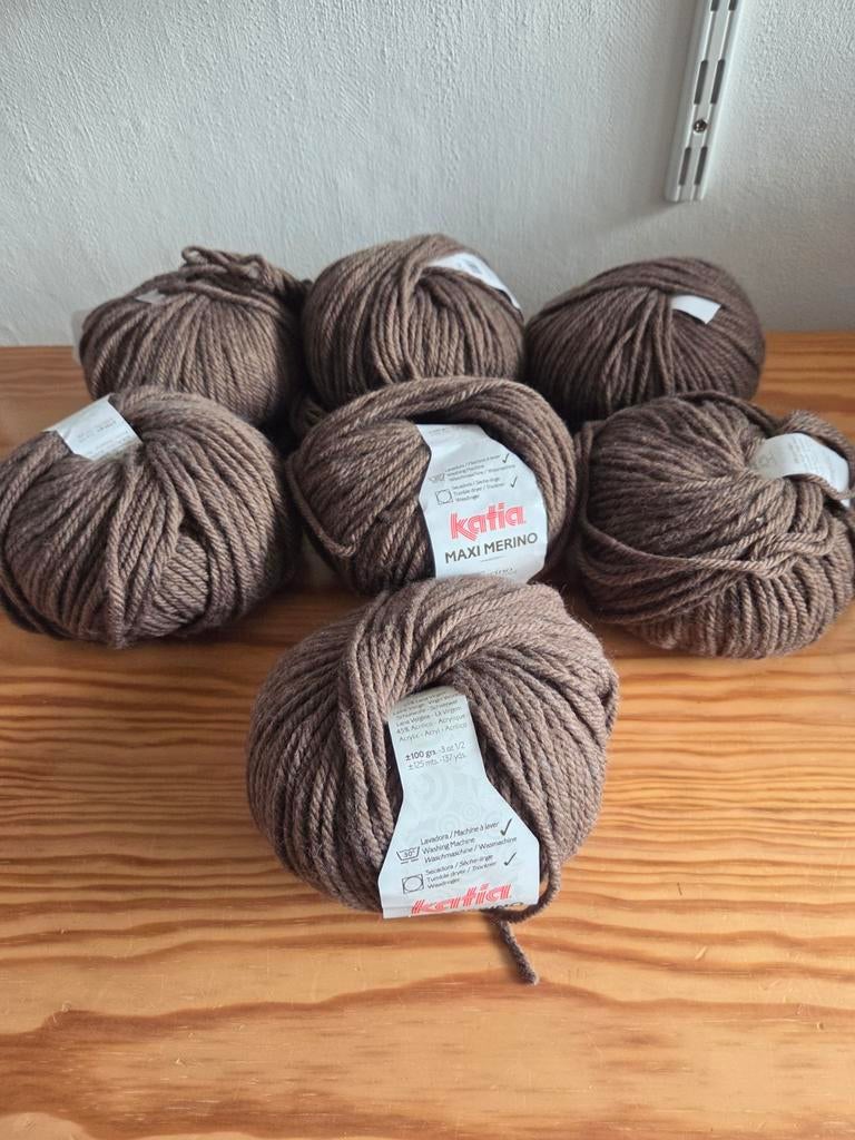 7 bollen Katia Maxi Merino wol - Bruin, Hobby en Vrije tijd, Breien en Haken, Ophalen of Verzenden, Nieuw, Breien of Haken, Wol of Garen