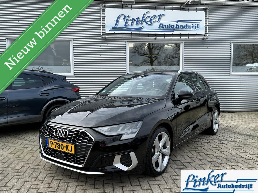 Audi A3 Sportback 40 TFSI e Edition - CAMERA TREKH STOELVERW, Stof, Gebruikt, 4 cilinders, Zwart