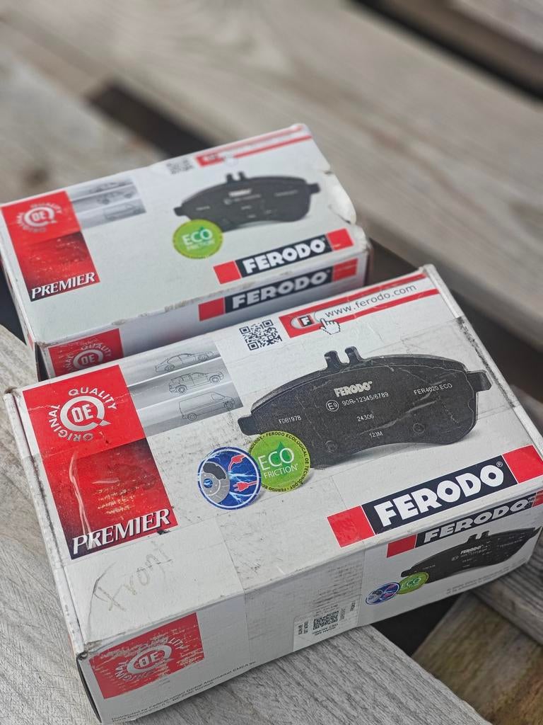 Ferodo remblokken FDB1742 + FDB4330 voor Porsche, Ophalen of Verzenden, Nieuw, Porsche