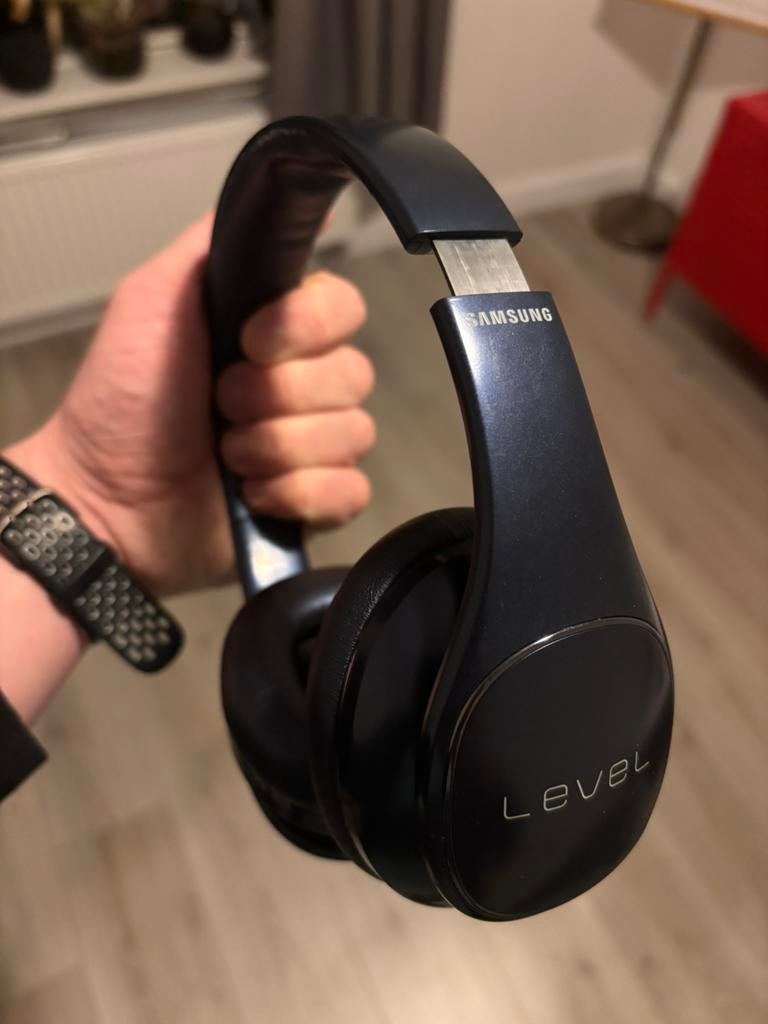 Samsung level koptelefoon, Ophalen, Gebruikt