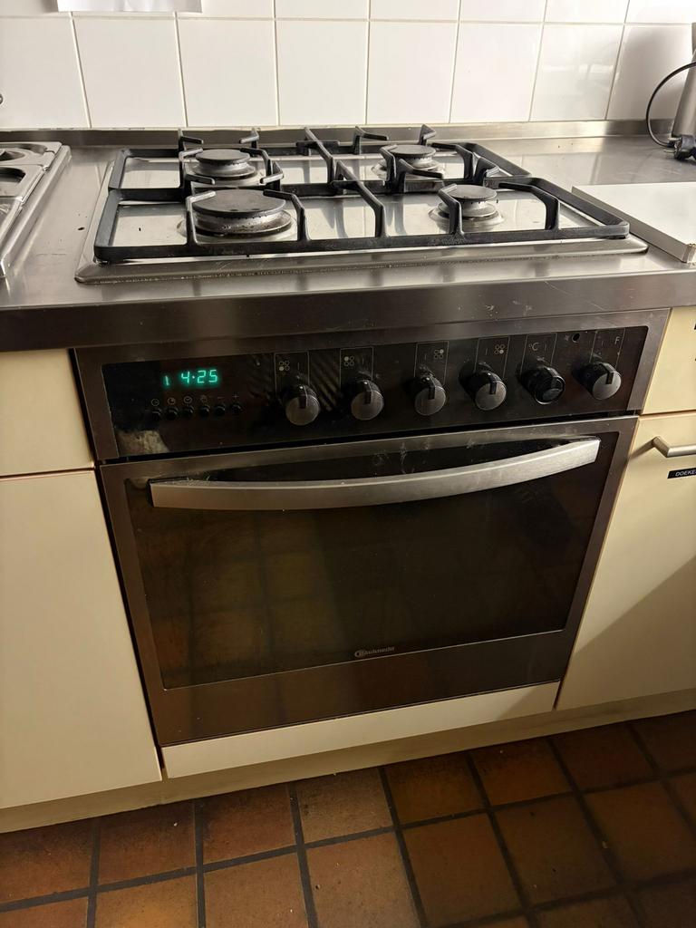 Gasstel en oven, Witgoed en Apparatuur, Fornuizen, Ophalen, Gebruikt, 4 kookzones, Inbouw