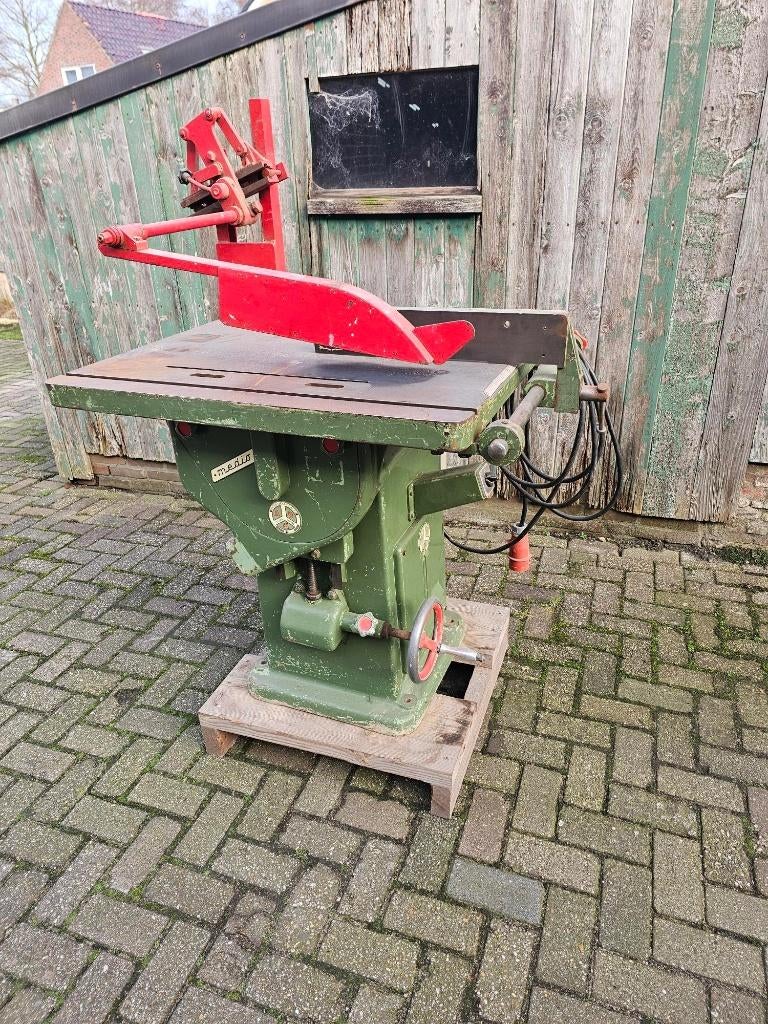 Beuving Cirkelzaagtafel met Langgatboor (400V), Doe-het-zelf en Verbouw, Ophalen, Gebruikt, Cirkelzaag, 70 mm of meer