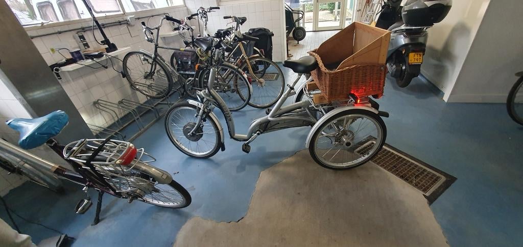Prachtige Van Raam driewieler fiets elektrisch, Ophalen of Verzenden, Zo goed als nieuw, Goederen, Elektrisch