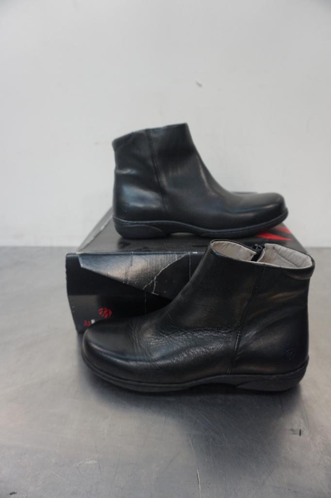 Nieuw! JJ Footwear Masgat enkellaarzen | maat 38 H, Kleding | Dames, Schoenen, Zwart, Lage of Enkellaarzen, Nieuw, JJfootwear