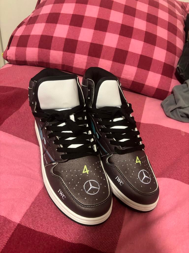 Custom F1 AMG Mercedes Petronas Sneakers - Lewis Hamilton42, Kleding | Heren, Ophalen of Verzenden, Nieuw, Zwart, Sneakers of Gympen