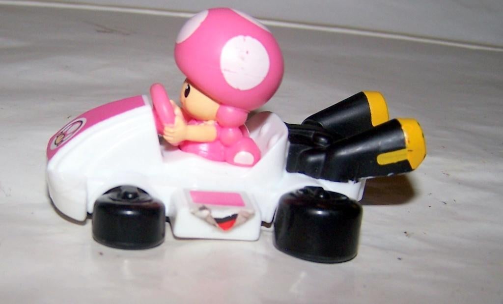 Mario Kart figuurtje. Nwst., Ophalen of Verzenden, Zo goed als nieuw