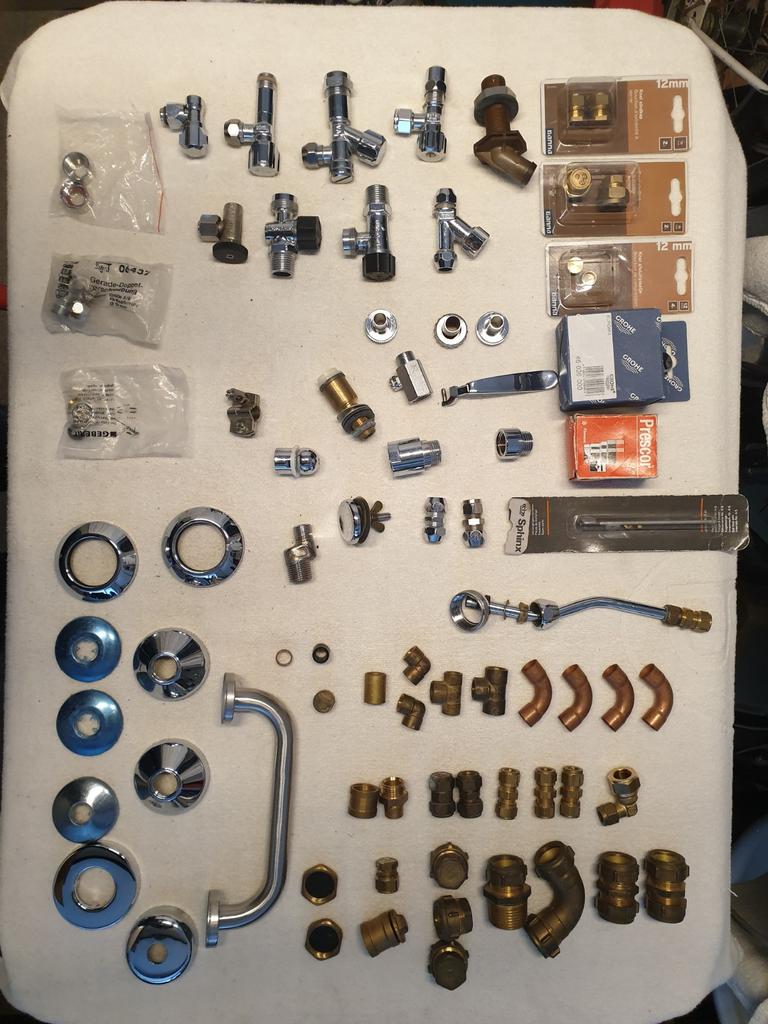 Diverse loodgieters materiaal., Ophalen of Verzenden