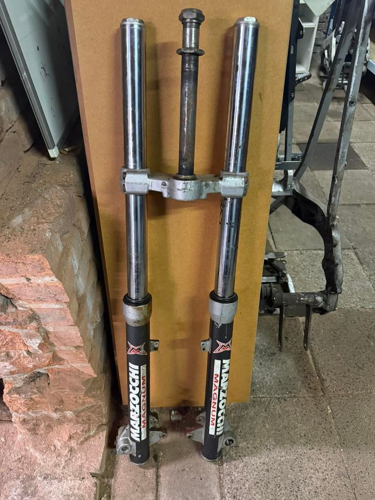 Derbi Drd 03 voorvork voor dubbele rem, Fietsen en Brommers, Brommeronderdelen | Algemeen, Frame, Gebruikt, Derbi, DERBI