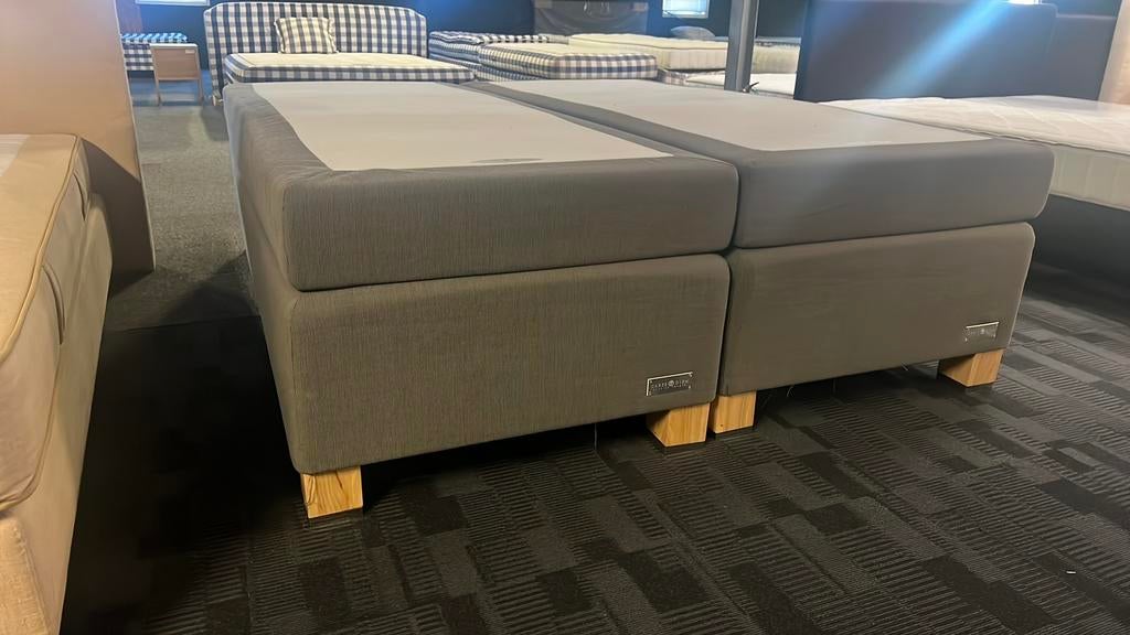 Carpe diem 180 x 210 zonder hoofbord, Ophalen, 210 cm, Tweepersoons, Zo goed als nieuw