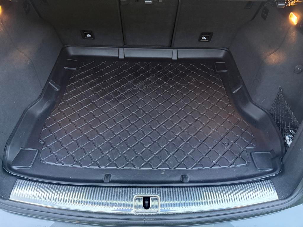 Audi Q5 kofferbak mat | Kunstof | Plastic | Als nieuw, Ophalen, Zo goed als nieuw