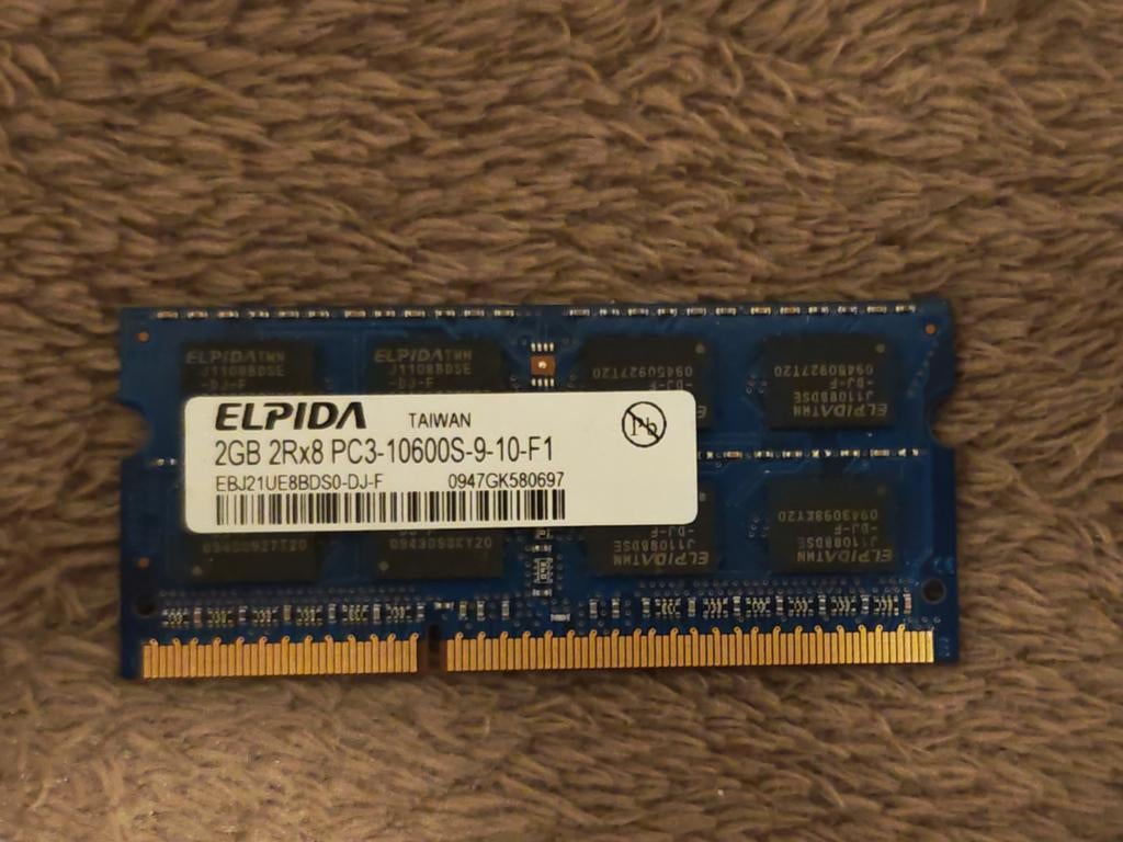 Elpida 2GB DDR3 PC3-10600S Geheugenmodule, Ophalen, Gebruikt, DDR3, 2 GB