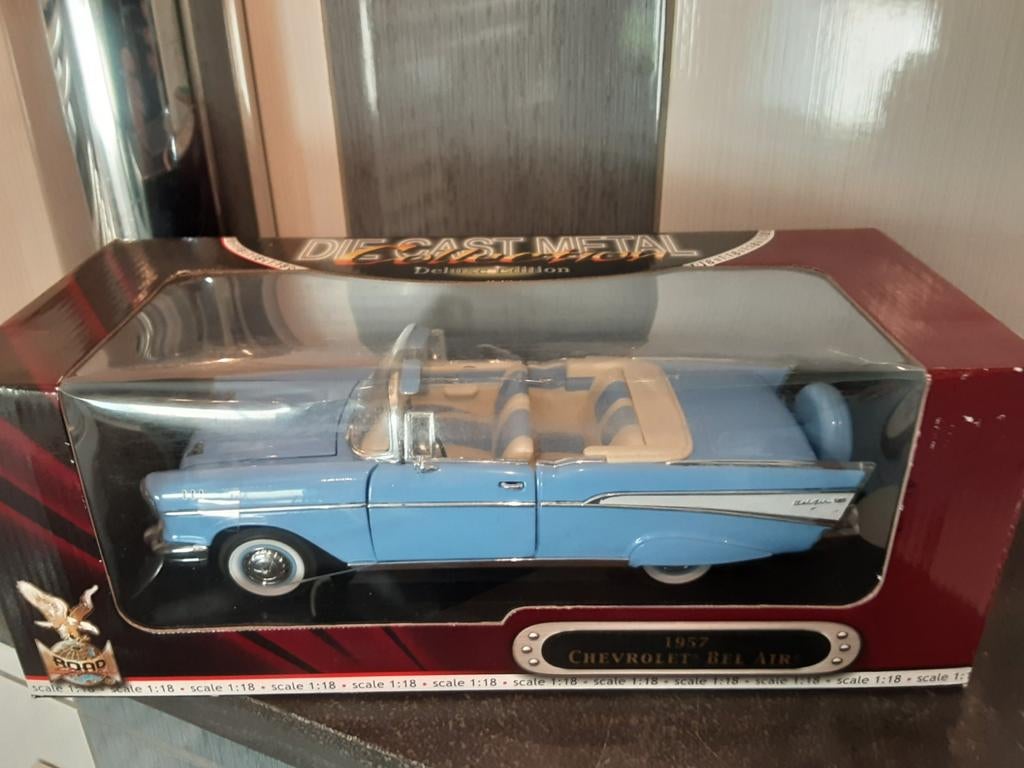 Road Signature 1:18 Chevrolet Bel Air Convertible 1957
ovp44, Ophalen of Verzenden, Zo goed als nieuw, Overige merken