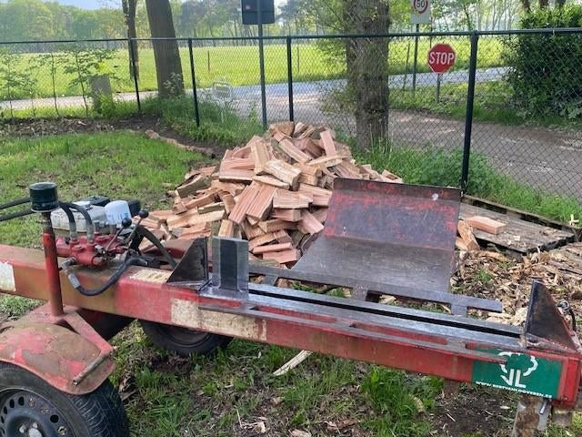 Kloofmachine te huur, Tuin en Terras, Kloofmachines, Gebruikt, Liggend, Benzine, Ophalen