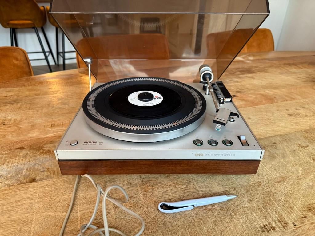 Oude apparatuur (diverse items, audio en video), Ophalen, Gebruikt