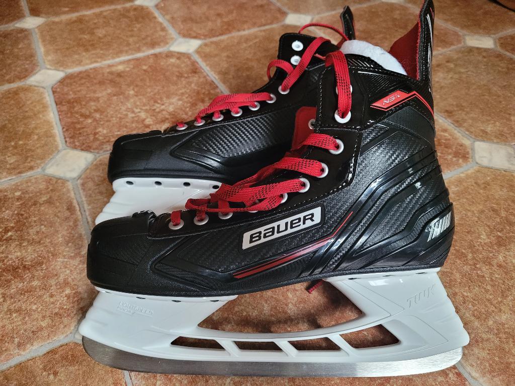 ijshockeyschaatsen, Sport en Fitness, IJshockey, Ophalen, Zo goed als nieuw, Schaatsen