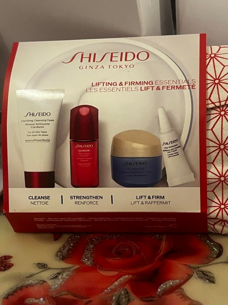 Shiseido Lifting & Firming Essentials Set, Verzenden, Nieuw, Gehele gezicht