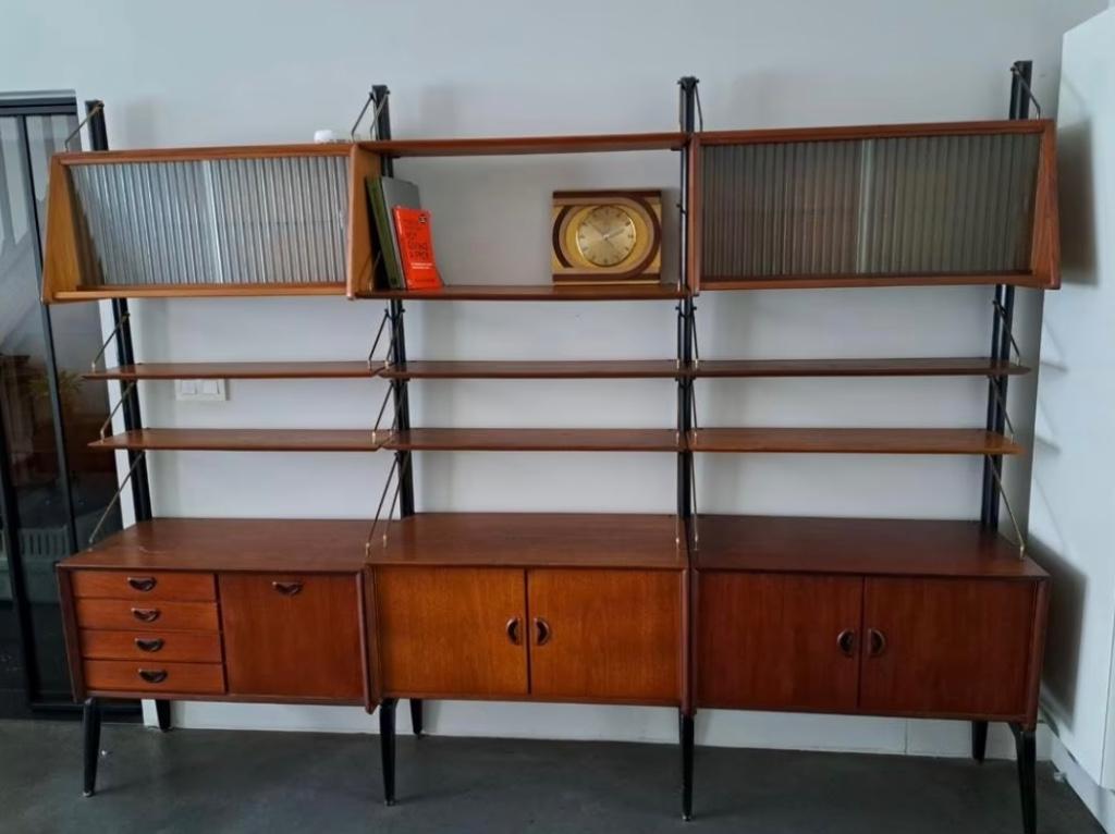 Vintage modulair wandmeubel Louis Van Teeffelen, Ophalen