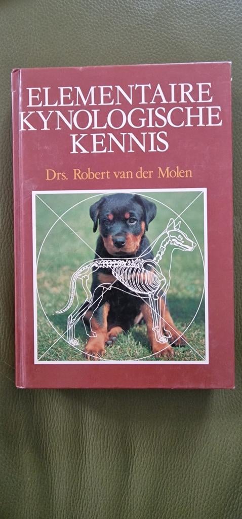 Elementaire kynologische kennis - Van der Molen, Ophalen of Verzenden, Zo goed als nieuw, Robert van der Molen