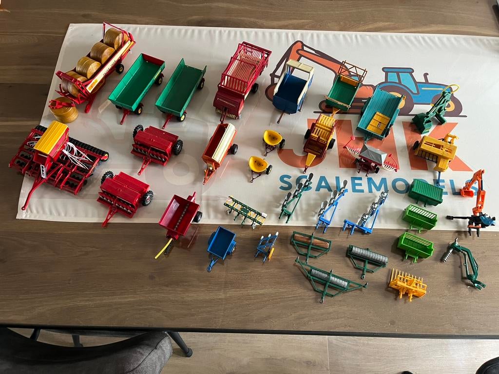 Grote partij Britains werktuigen 30 stuks, Hobby en Vrije tijd, Modelauto's | 1:32, Gebruikt, Tractor of Landbouw, Britains, Ophalen of Verzenden