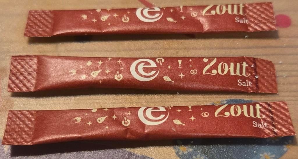 Efteling Zout Zakjes met Logo - Rode Editie, Ophalen of Verzenden, Zo goed als nieuw, Overige typen