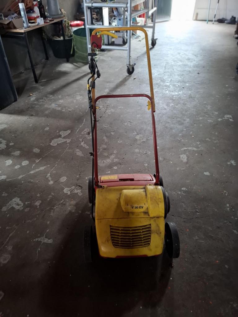 Wolf Garten V 30 EV Verticuteermachine, Ophalen of Verzenden, Gebruikt, Elektrisch