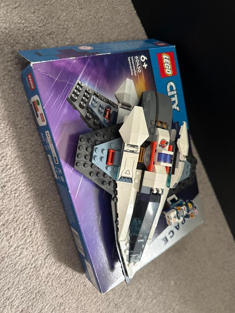 Lego City 60430 Interstellar Spaceship - Complete Set, Ophalen of Verzenden, Zo goed als nieuw, Complete set, Lego