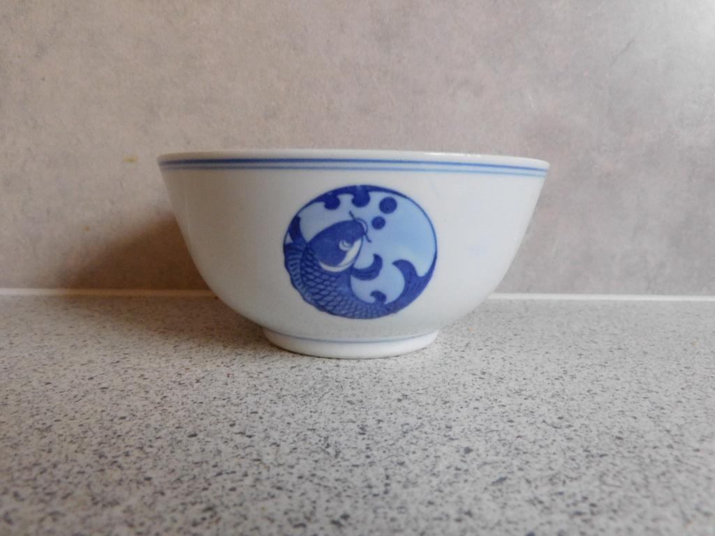 Rijstkom 12 cm. Koi Blauw, Ophalen of Verzenden, Zo goed als nieuw, Kom(men), Overige stijlen