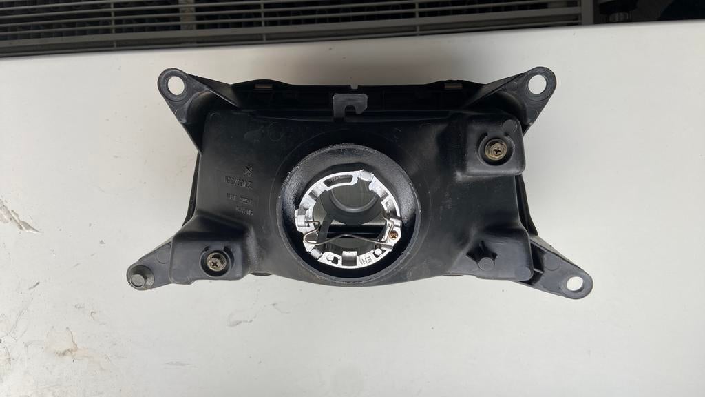 Koplamp en beugel, Ophalen of Verzenden