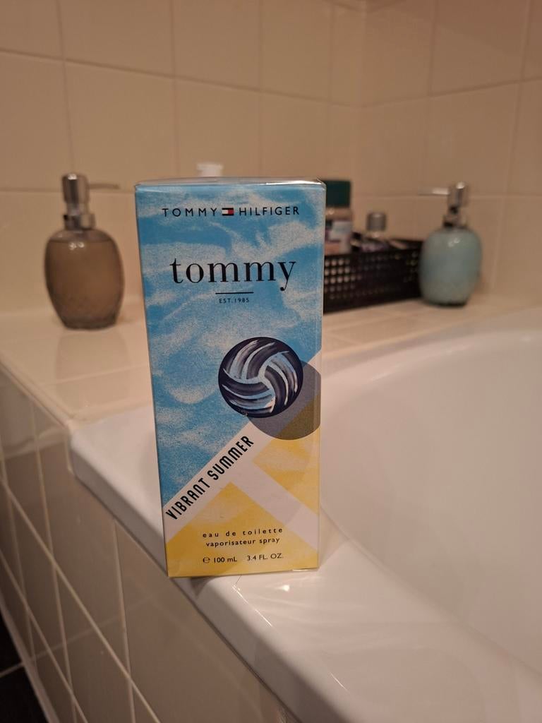Tommy Hilfiger Vibrant Summer - Nieuw Parfum voor Mannen, Ophalen of Verzenden, Nieuw