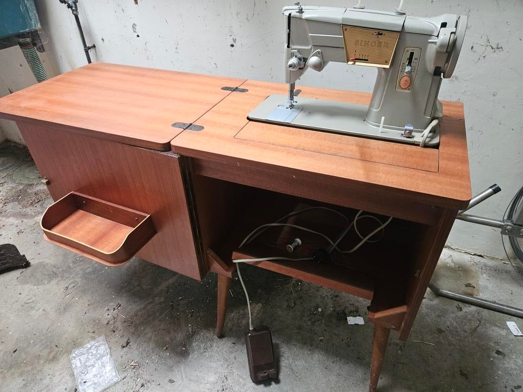 Singer naaitafel, Ophalen of Verzenden
