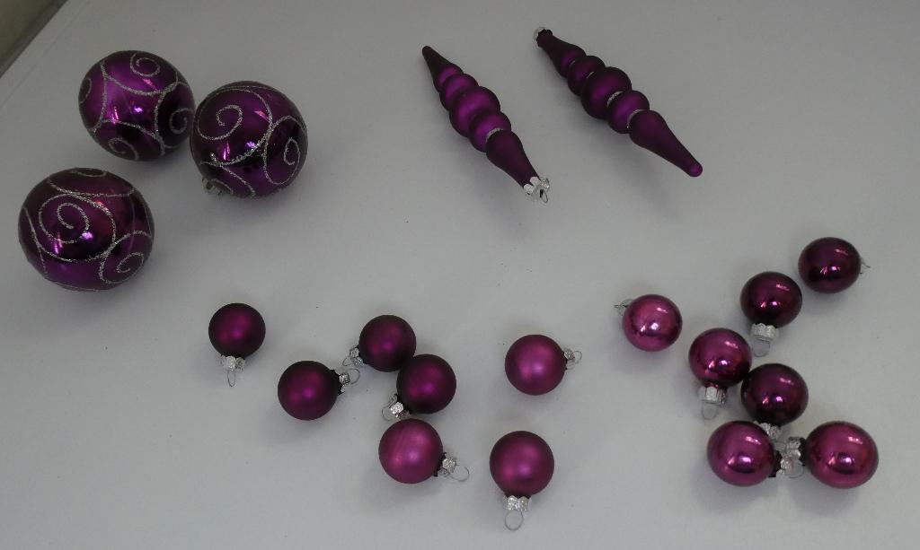 Kerstballen en decoratie paars, Ophalen, Gebruikt