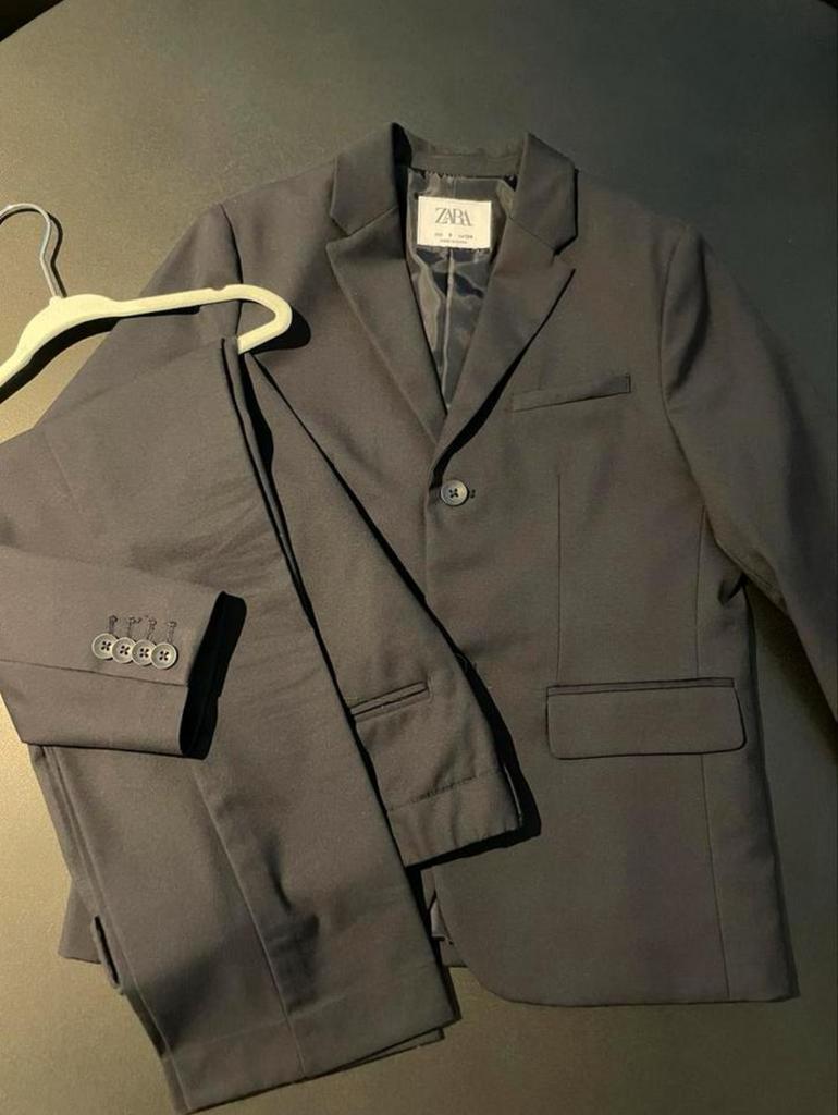 Zara kostuum | maat 9 (134), Kinderen en Baby's, Ophalen of Verzenden, Zo goed als nieuw, Jongen