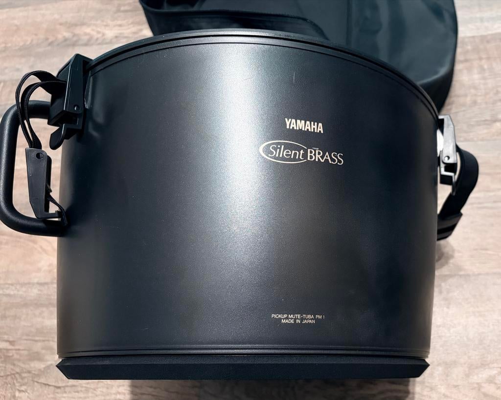 Yamaha PM1 Silent Brass systeem voor tuba, Ophalen of Verzenden, Zo goed als nieuw, Koperblazer, Met koffer of draagtas
