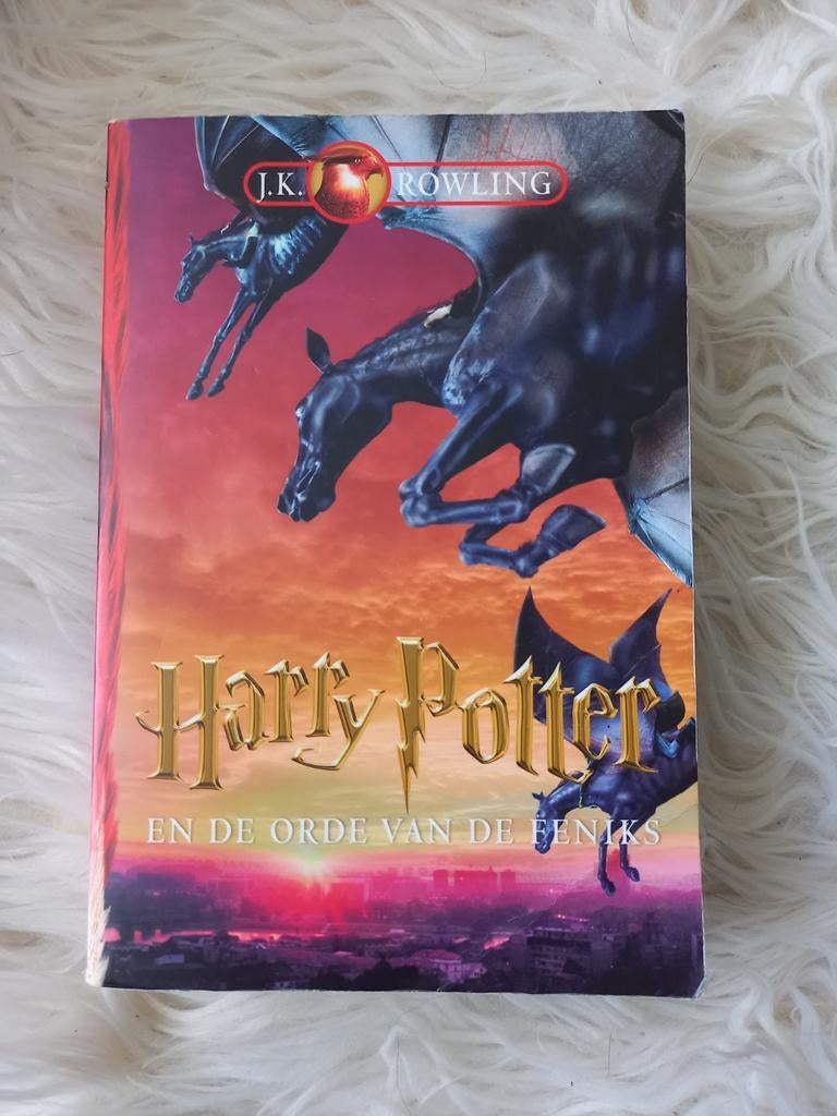 d7 J.K. Rowling - Harry Potter en de orde van de Feniks, Boeken, Kinderboeken | Jeugd | 10 tot 12 jaar, Ophalen of Verzenden, Gelezen