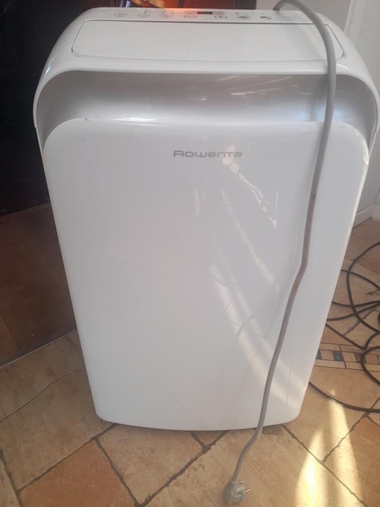 Rowenta Mobiele Airco / Verwarmer, Witgoed en Apparatuur, Airco's, Gebruikt, Mobiele airco, Minder dan 60 m³, 3 snelheden of meer