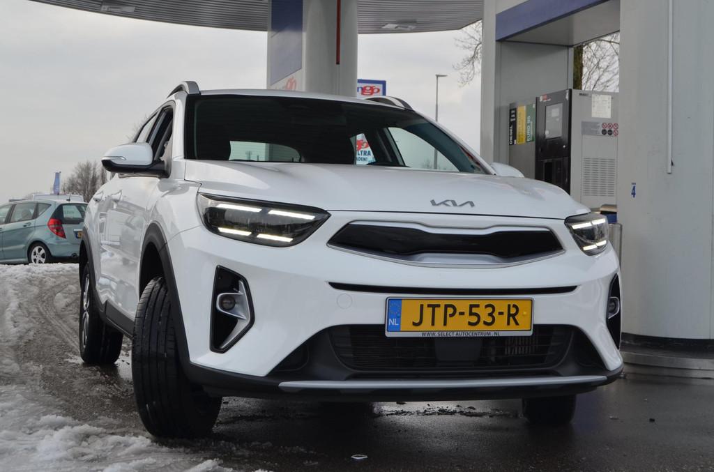 Kia STONIC 1.0 T-GDi MHEV GT-PlusLine|AUTOMAAT|STUUR&STOELVE, 450 kg, Gebruikt, Euro 6, Met garantie (alle)
