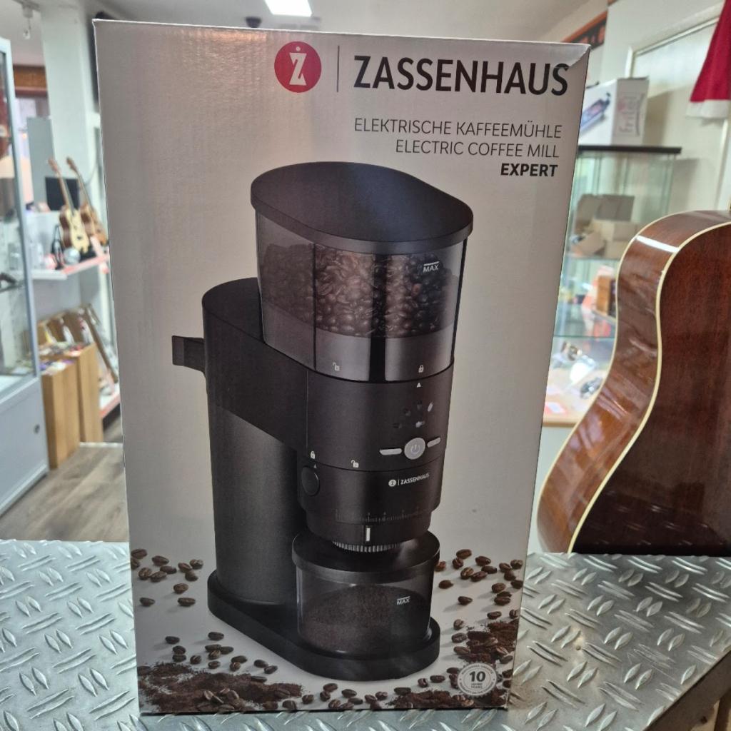 Zassenhaus Expert  Elektrische koffiemolen Nieuwstaat, Braun, Zo goed als nieuw, https://www.braunhousehold.com/nl-nl/contact