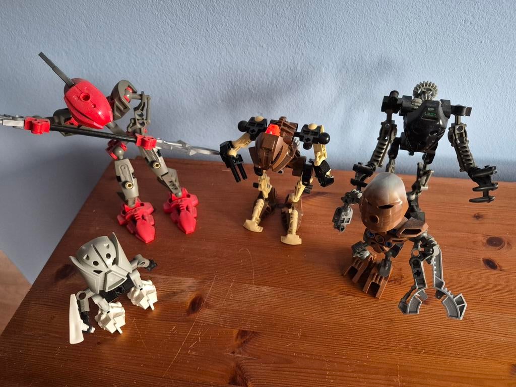 Lego Bionicle sets 8532 en 8610 met Turaga Nuju, Ophalen of Verzenden, Gebruikt