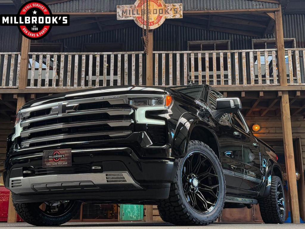 Chevrolet Silverado High Country, Widebody, 4Play velgen, LP, Auto's, Chevrolet, Automaat, 8 cilinders, 4 stoelen, Zwart