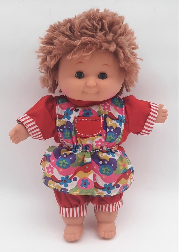 Vintage pop (lijkt op een Cabbage Patch Kids) ca. 24cm hoog, Verzamelen, Poppen, Ophalen of Verzenden, Zo goed als nieuw, Pop