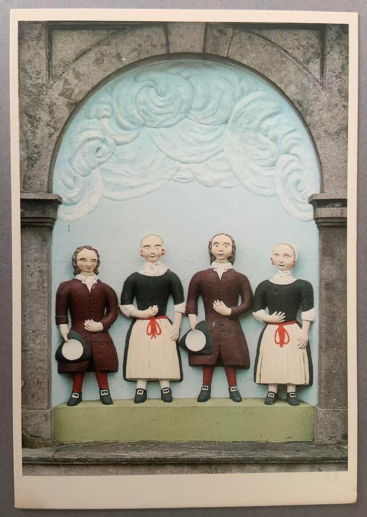 Gevelsteen ‘Weeshuispoortje’, Medemblik, Ophalen of Verzenden, Voor 1920, Ongelopen, Noord-Holland