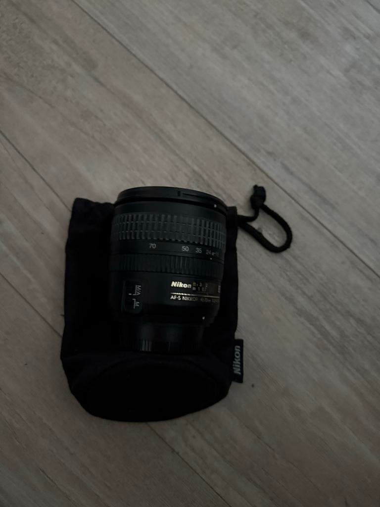 Nikon AF-S NIKKOR 24-70mm f/3.5-4.5G ED objectief, Audio, Tv en Foto, Fotografie | Lenzen en Objectieven, Ophalen, Gebruikt, Standaardlens