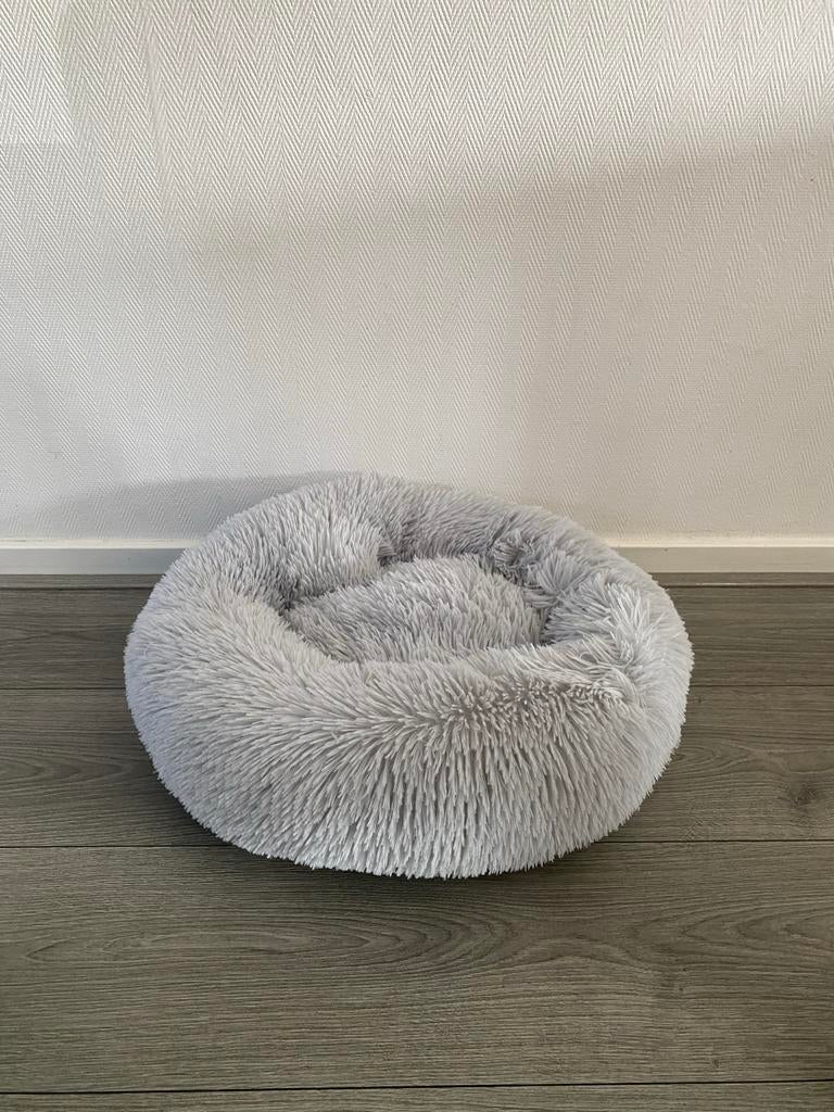 Katten/ kleine hond mandje Fluffy 50cm, Ophalen, Nieuw, Pluche