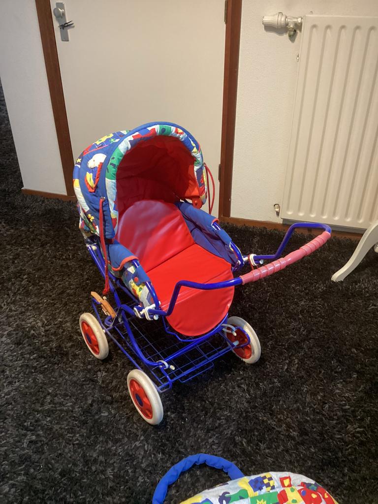 Vintage Poppenwagen met Draagmand - Blauw/Rood, Kinderen en Baby's, Speelgoed | Overig, Ophalen, Gebruikt, Jongen of Meisje